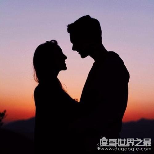 十大抖音最火的情侣头像，超甜蜜图像(狂撒狗粮)