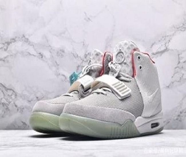 最贵的球鞋6000万，Air Yeezy2实以和约1.2亿人民币收场(炒鞋)