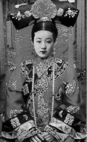 光绪皇帝最爱的女人珍妃,光绪珍妃的凄美爱情(照片)