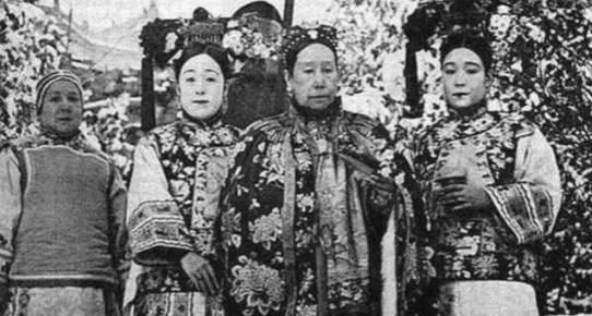 光绪皇帝最爱的女人珍妃,光绪珍妃的凄美爱情(照片)