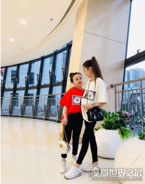 中国袖珍女孩盘点,最矮女孩小小仅54厘米(成世界最矮人)
