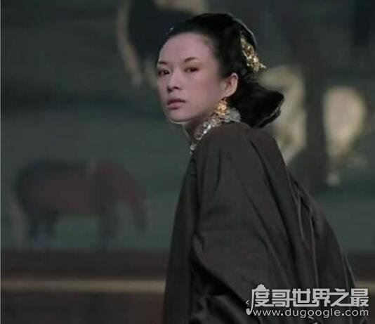 夜宴最后谁杀了皇后，匕首为宫女凌儿所刺(实际真凶是欲望)