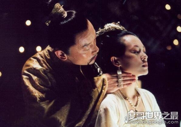 夜宴最后谁杀了皇后，匕首为宫女凌儿所刺(实际真凶是欲望)