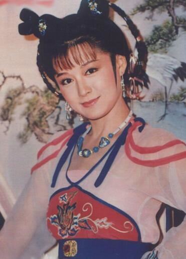 68岁潘迎紫近照吓人，现实版天山童姥(不老妖精)