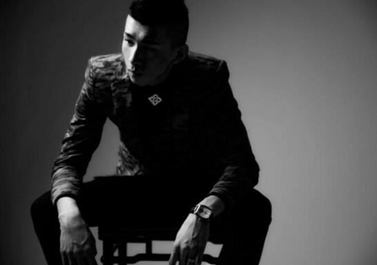 mc天佑一个月能赚多少钱，家庭背景(月入上千万)