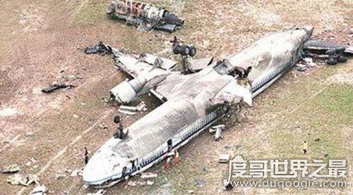 中国国际航空129号班机空难，共造成129人不幸遇难(警钟长鸣)