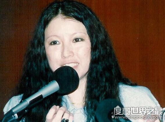 作家三毛之死的真正原因,三毛母亲回忆她的死是一场意外