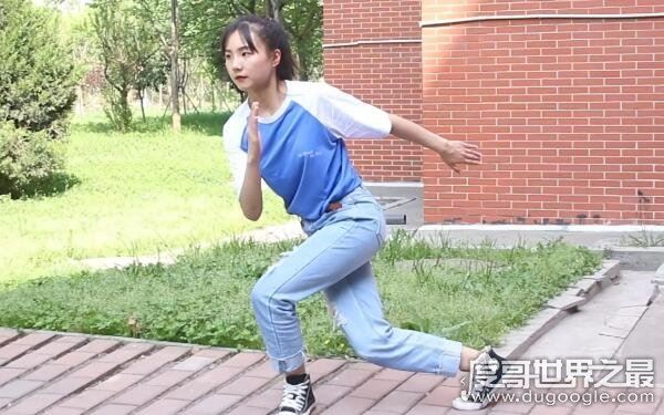 学生三天瘦成筷子腿，掌握4种方法即可瘦腿（健康又科学）