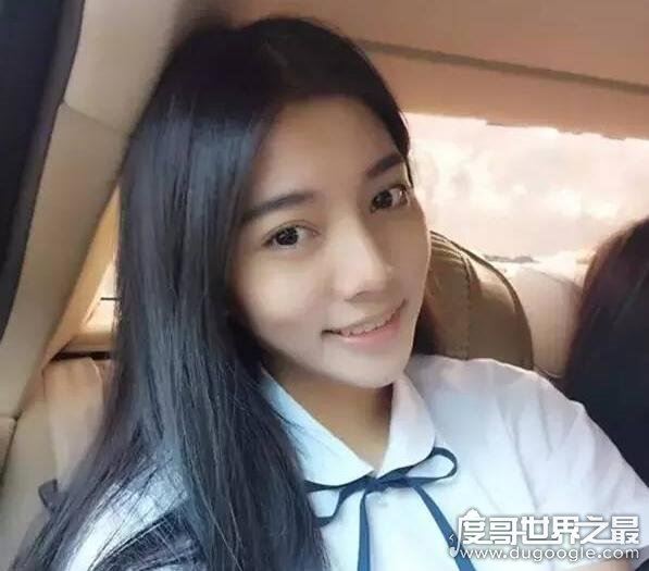 中国十大最美校服女生，每一个都是超清纯的大美女