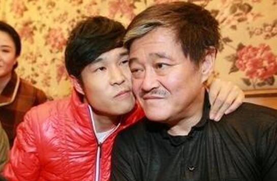 小沈阳真名叫什么，原名沈鹤老婆沈春阳起艺名