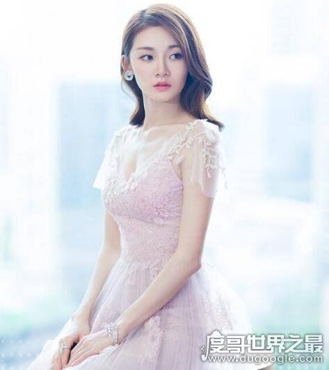 演员苗苗的真实姓名,郑恺老婆苗苗真名叫什么(姓苗名苗)