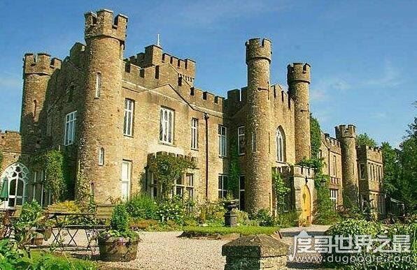 吓死人的鬼手自拍，拍下你身边看不见的恐怖鬼手