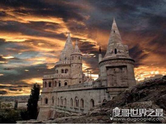 吓死人的鬼手自拍，拍下你身边看不见的恐怖鬼手