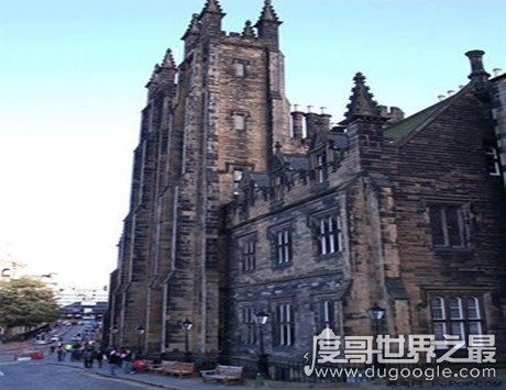 吓死人的鬼手自拍，拍下你身边看不见的恐怖鬼手