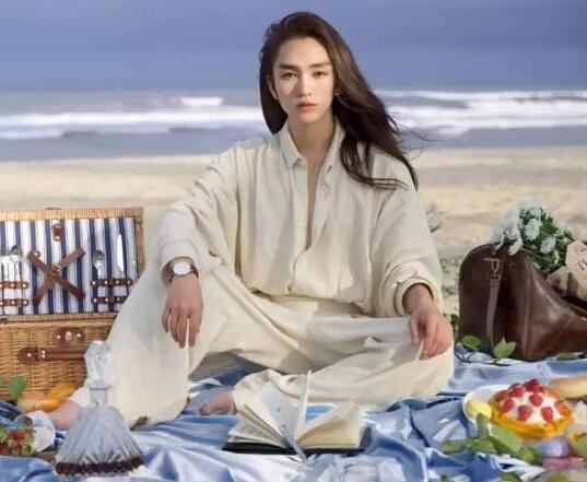 雌雄同体人真实案例，同时拥有男女双生殖器