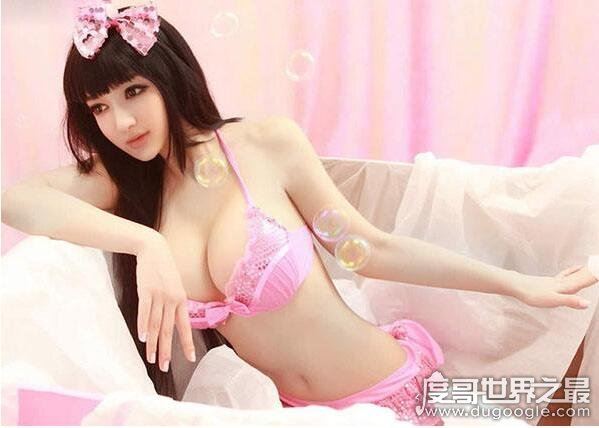 中国十大乳神排行榜，最美乳神是樊玲(喷血写真图)