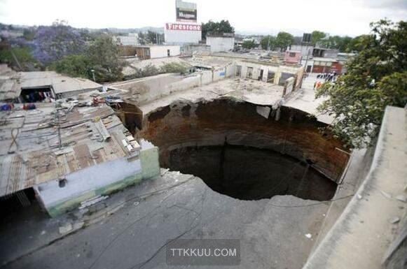 世界上最大的天坑,危地马拉天坑直径20米深达90米(风暴形成)