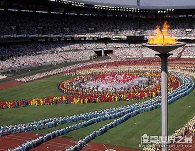 亚洲第一个举办奥运会的国家,64年第18届日本东京奥运