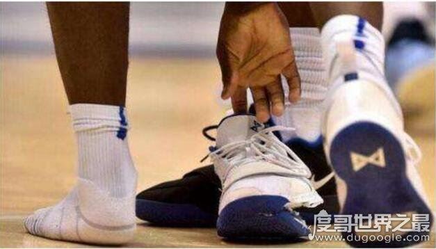一天内耐克市值蒸发13亿，因赛场上耐克突＂爆鞋＂引发惨案