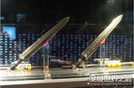 世界上最诡异的十把刀，鬼手刀用家人骨头制作(得之必疯)