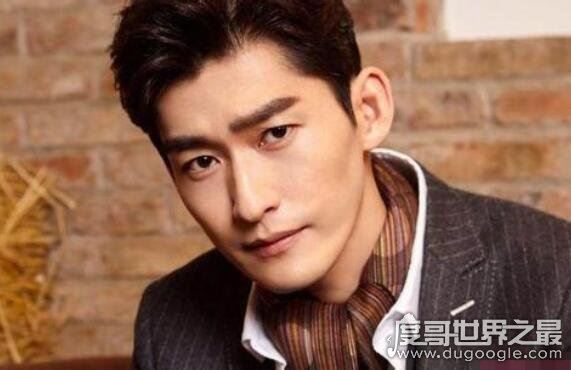 张翰悼念女粉丝，9个字看出他无限的沉重和惋惜