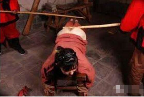 古代酷刑宫刑，男人割JJ女人破子宫(丧失生育能力)