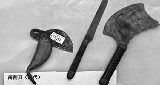 太监的净身过程图解，封建王朝太可怕了（重口味）