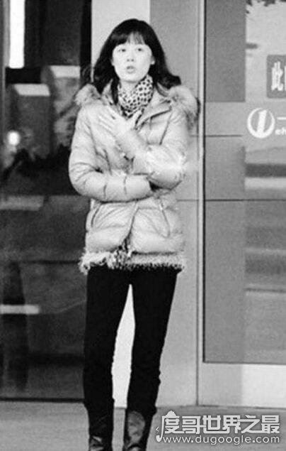 吴秀波老婆何震亚照片曝光，朴素的外表惹人心疼(图)