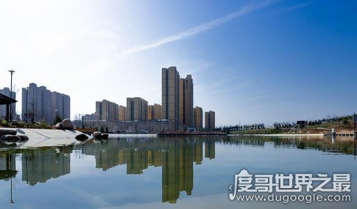 海市蜃楼形成的原因大揭秘，光线折射让人产生幻觉(光学幻景)