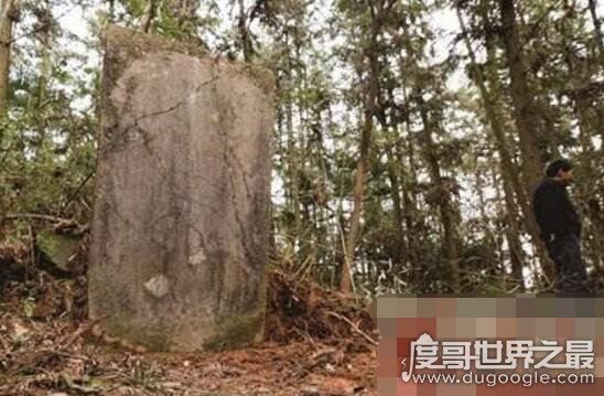 秦桧墓跪的5个人是谁，岳飞墓前奸臣秦桧夫妇跪像