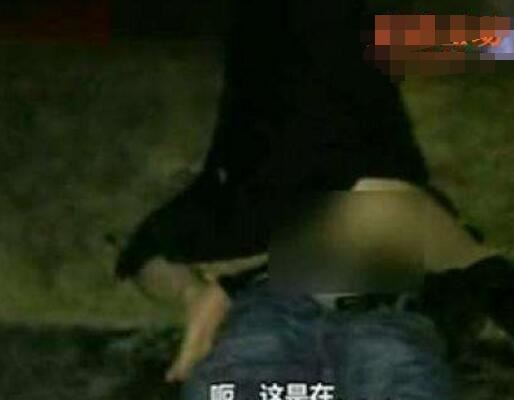 成都桥震门事件竟上演两次，美女醉酒后强行与男子啪啪啪