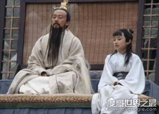 镇元大仙的诨号与世同君，镇元子和菩提老祖谁厉害