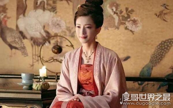 孤城闭小说讲的是什么，一段禁忌爱情故事（公主和内侍的爱情）