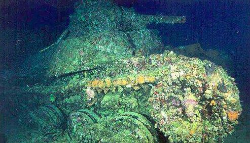 特鲁克泻湖，为什么被称为最恐怖的湖泊？（潜水者的坟墓）