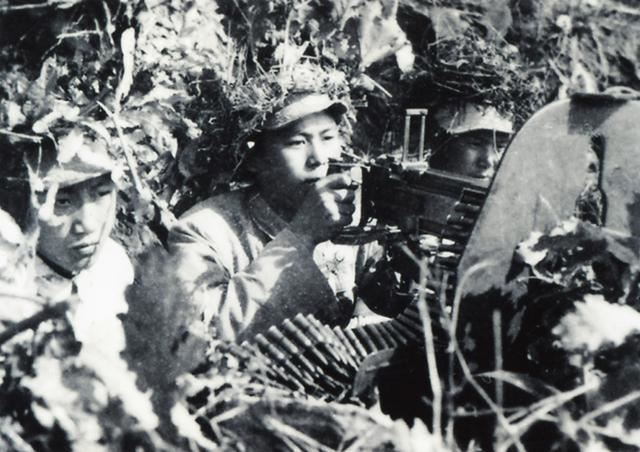 历史上真实钢锯岭战役，真实事件原型比影片更为惨烈(悲痛)