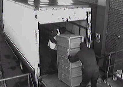 世界上最大的银行劫案，世界十大银行劫案(抢走30亿美金)