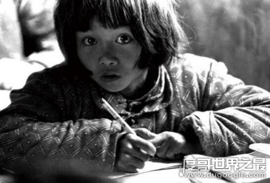 希望工程大眼睛女孩苏明娟现状，已经结婚生子