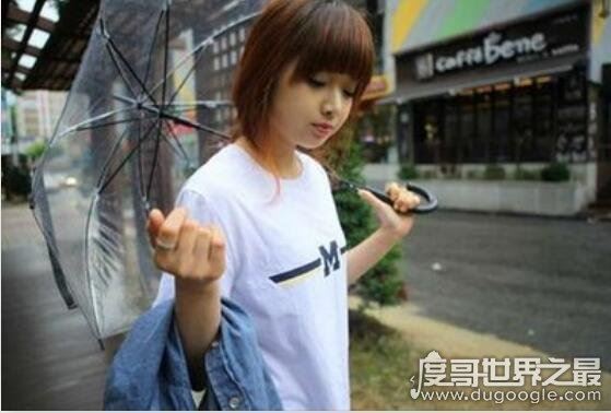 网红鼻祖具银恩典现在的样子，脱离当年清新脱俗模样(非常普通)