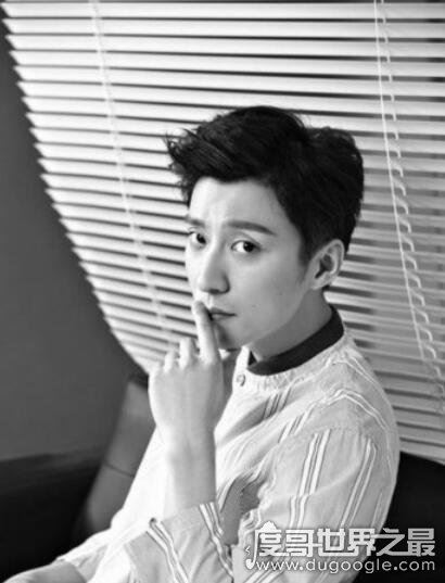 乔任染的个人资料简介,因患抑郁症自杀身亡(享年28岁)
