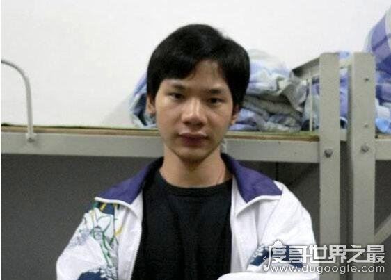 电击男测试500万伏电击,被电晕6小时引发网友热议