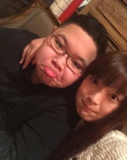 pdd女朋友沈灵敏扔蛇门,pdd最落魄时期不离不弃