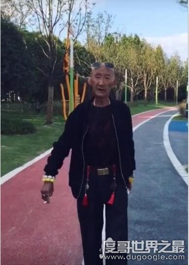 快手上海滩金九爷个人资料,上海最大黑帮老大(只是cosplay)
