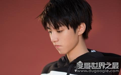 精选王俊凯图片大全最帅，帅气逼人(手机壁纸最佳选择)