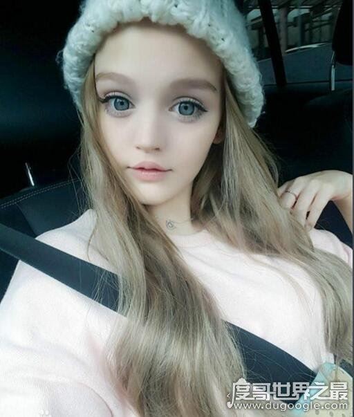 美国18岁真人版芭比kotakoti，竟然年近30岁而且还是整容的