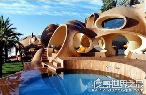 世界十大奇葩建筑，150米乒乓球大厦彰显世界霸主地位