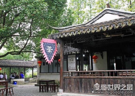 沙家浜茶馆叫什么，叫春来茶馆(位于江苏常熟芦荡风景区)