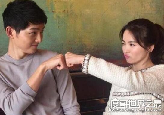 宋仲基宋慧乔矿泉水夫妇养眼，跳过恋爱直接结婚