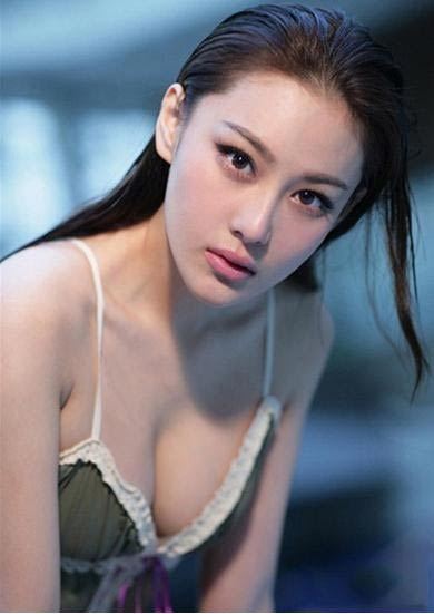 世界上最美的胸部 女神美胸图片