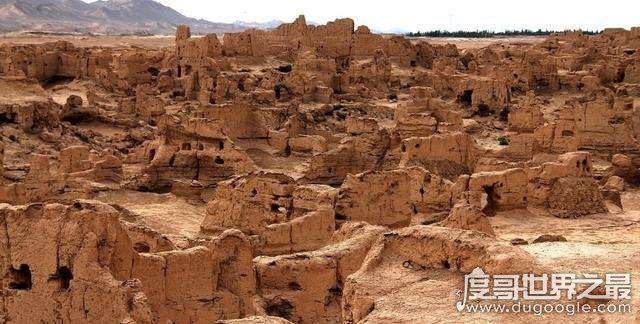 楼兰古城为什么是禁区，文物保护区进入需官方批准(门票3500一张)