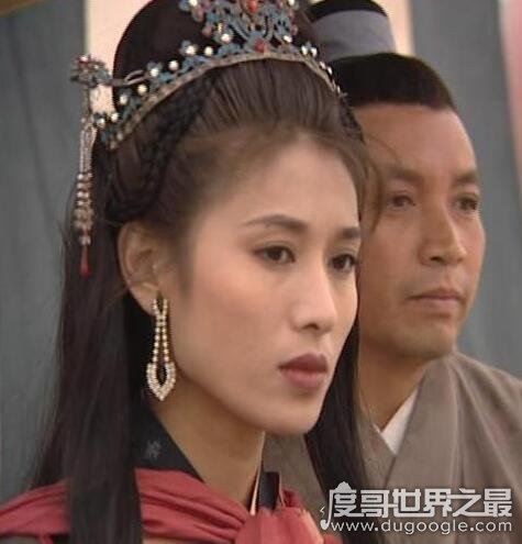 一丈青扈三娘扮演者郑爽,52岁的她美貌依然不减当年